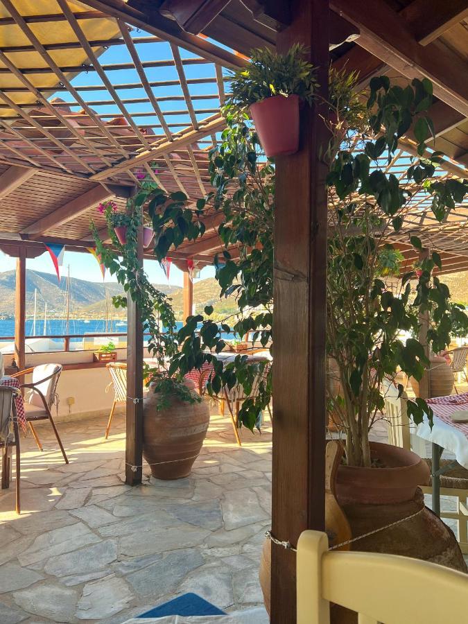 Grikos Hotel Patmos Town Exterior photo
