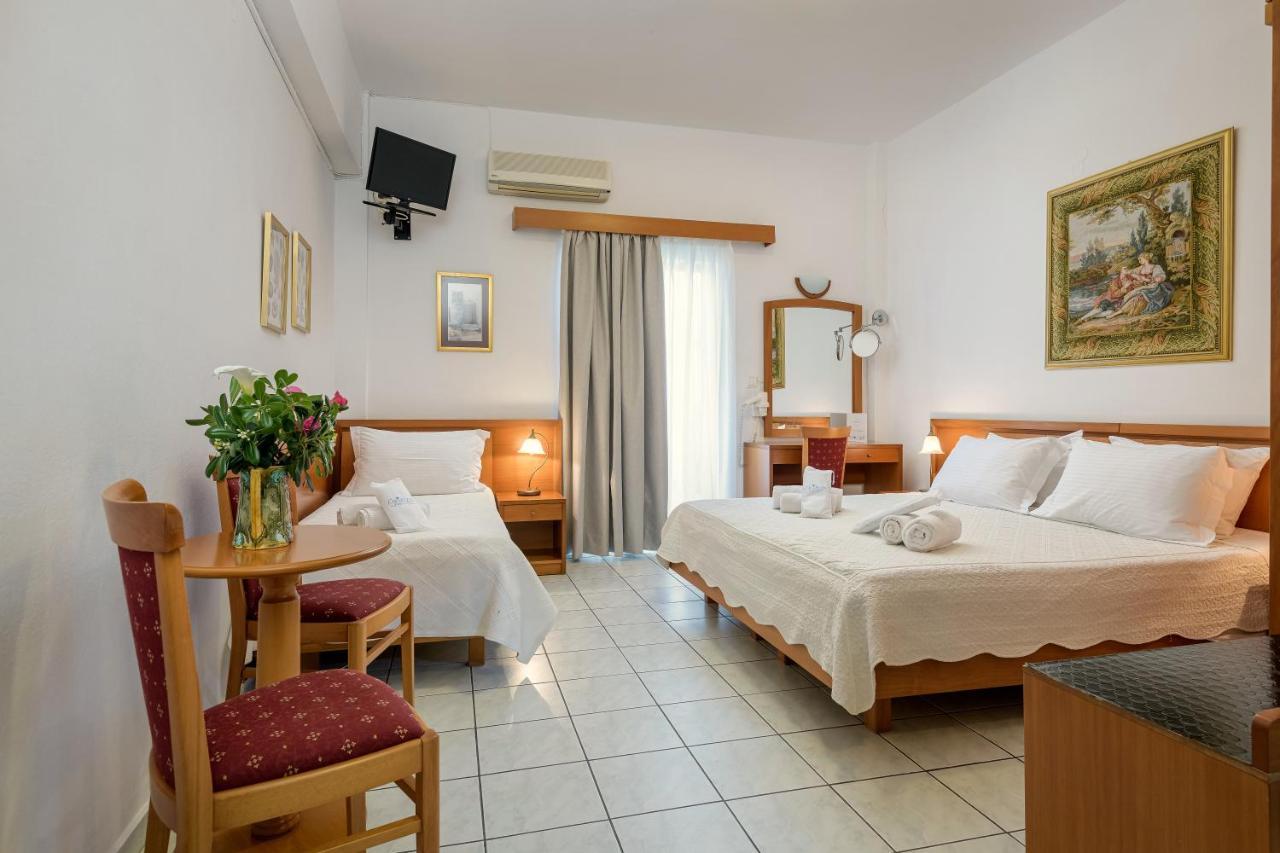 Grikos Hotel Patmos Town Exterior photo