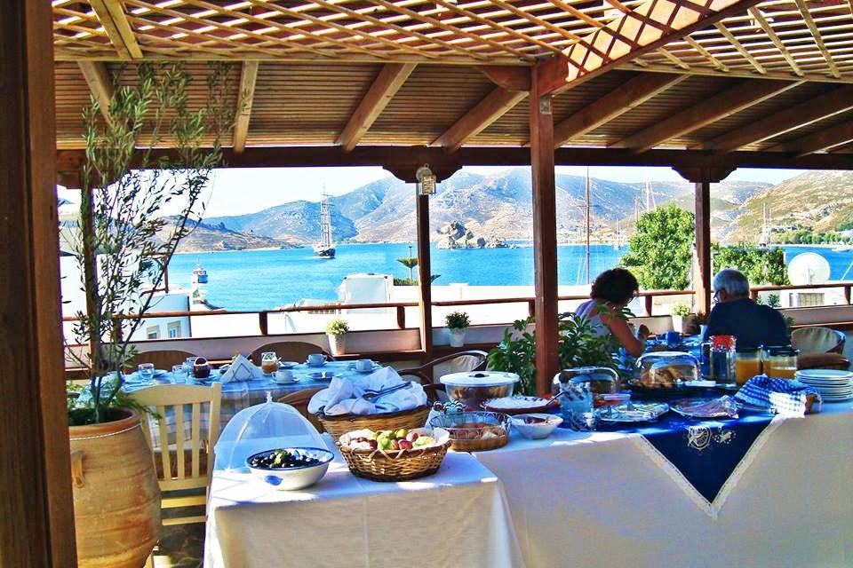 Grikos Hotel Patmos Town Exterior photo