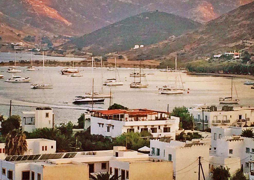 Grikos Hotel Patmos Town Exterior photo